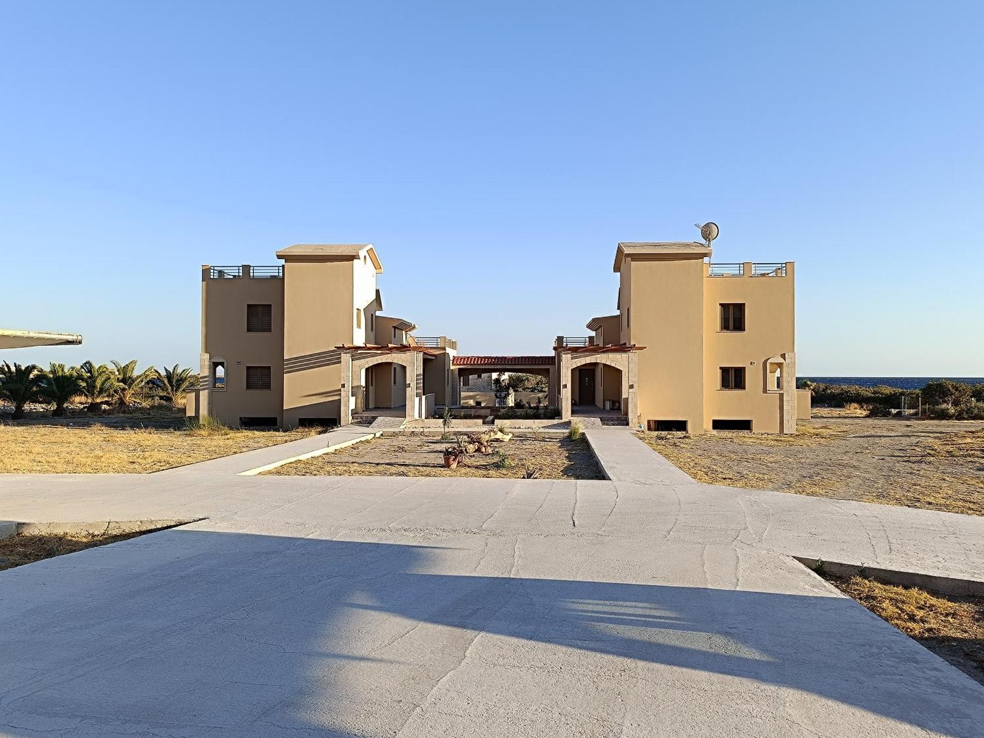 Milolithos Paleochora Apartment Exterior photo